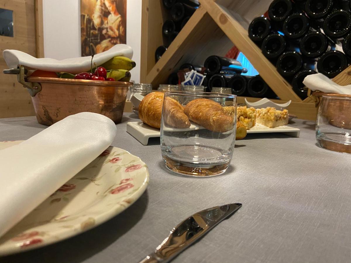 La Filanda Relax&Gourmet Panzió Denno Kültér fotó